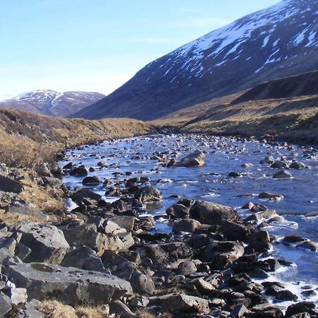 Cul Darach Lodge, Glen Roy Nature Reserve Roybridge Bagian luar foto